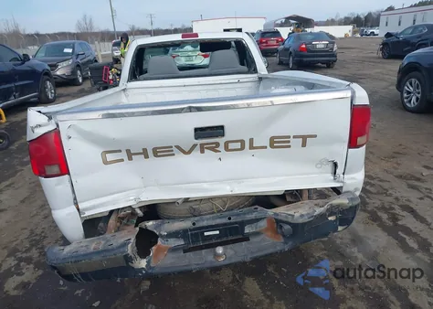 1999 Chevrolet S-10 z USA, uszkodzony, nr VIN 1GCCS14XXX8108934